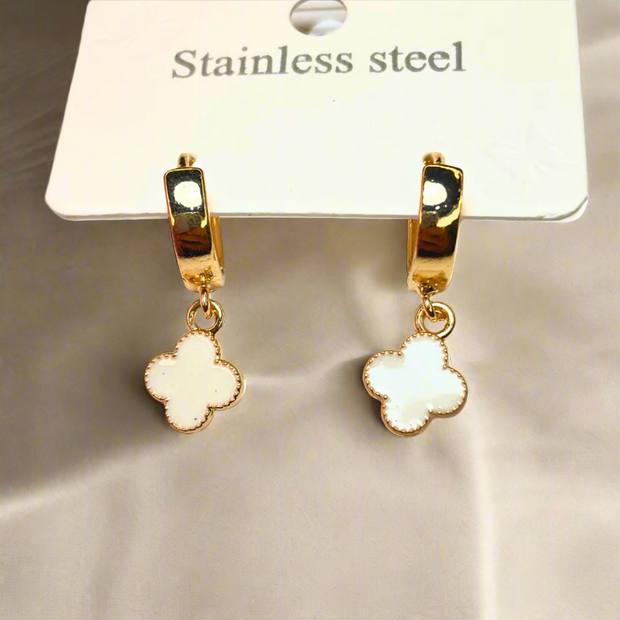 Black Clover 4 Leaf Earrings – Lucky Charm (KCJ0029)