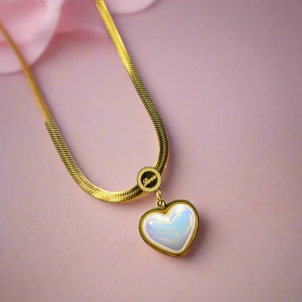 Dreamy Zirconia White Heart Love Pendant - Golden Chain Locket (KCJ0048)